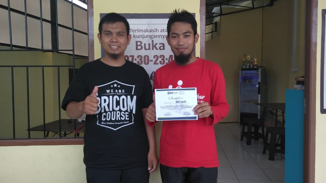 Belajar Desain Grafis di Bricom Course