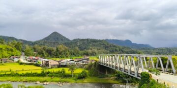 Mambi, Rindu yang Mengalir di Antara Sawah dan Gerimis